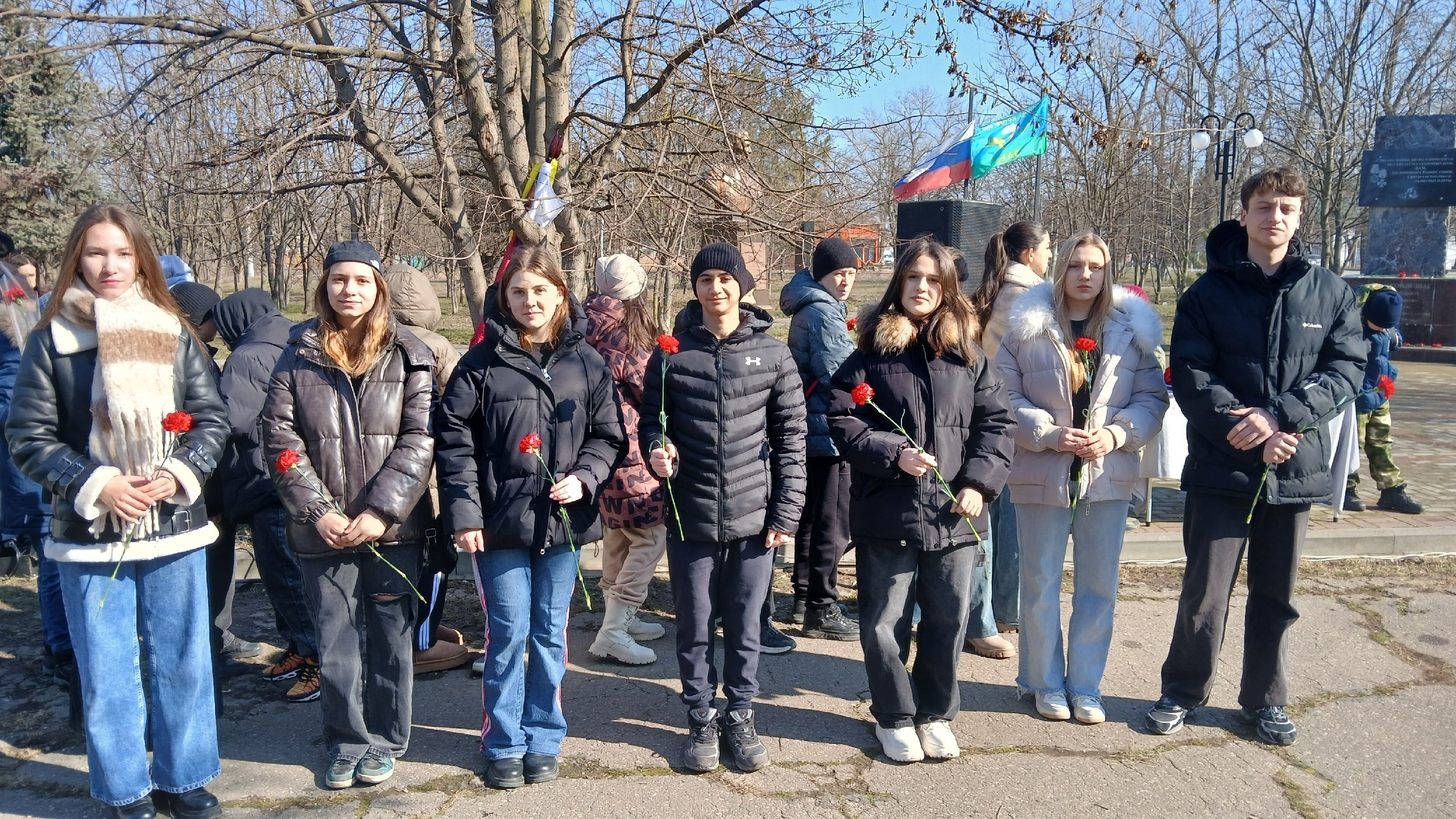 Торжественное вступление в ряды юнармейцев.